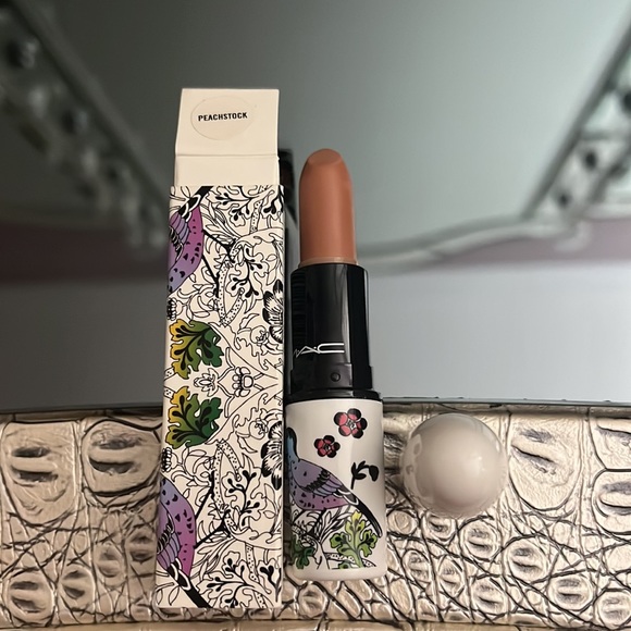NIB! Mac Cosmetics Liberty Of London Collection Lipstick In Color Peachstock. - Picture 1 of 14